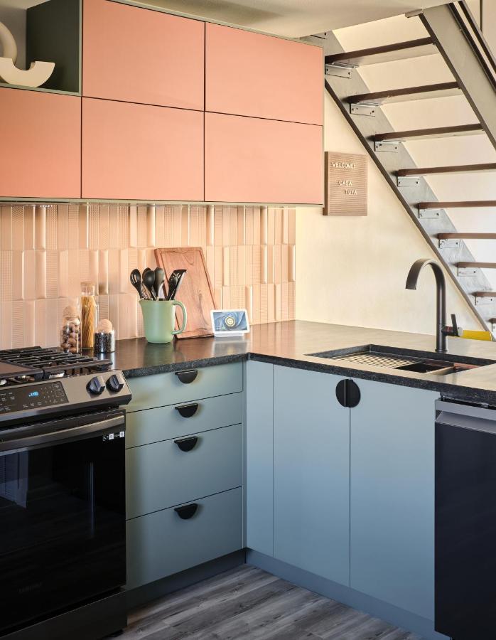 Midcentury Couples Designer Loft - Casa Tuya Apartman Austin Kültér fotó