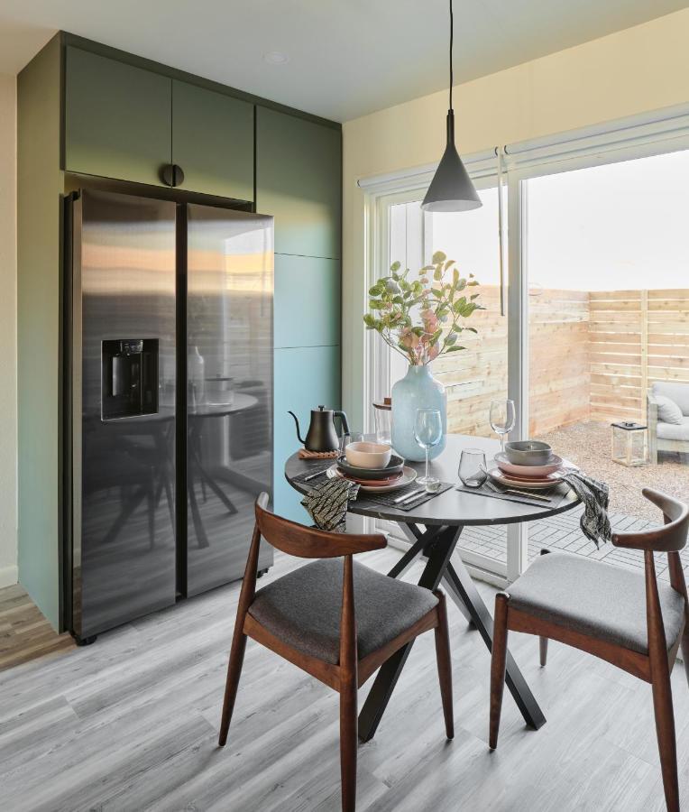 Midcentury Couples Designer Loft - Casa Tuya Apartman Austin Kültér fotó