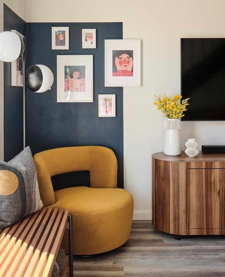 Midcentury Couples Designer Loft - Casa Tuya Apartman Austin Kültér fotó